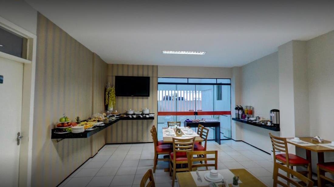 Holiday Hotel Picos Buitenkant foto