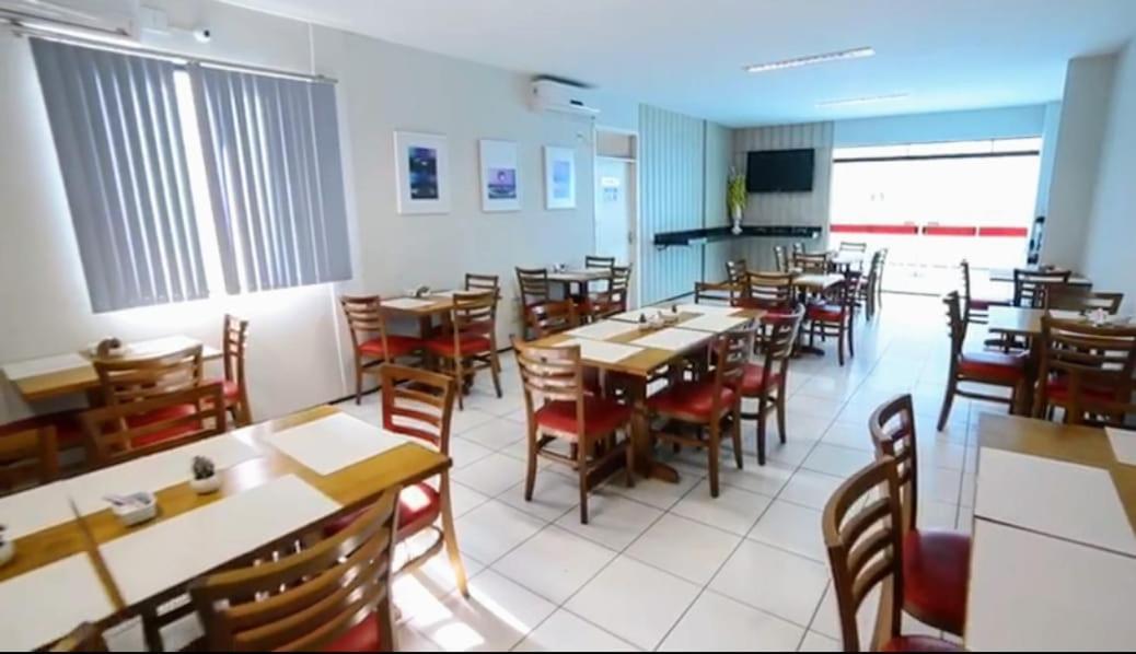 Holiday Hotel Picos Buitenkant foto